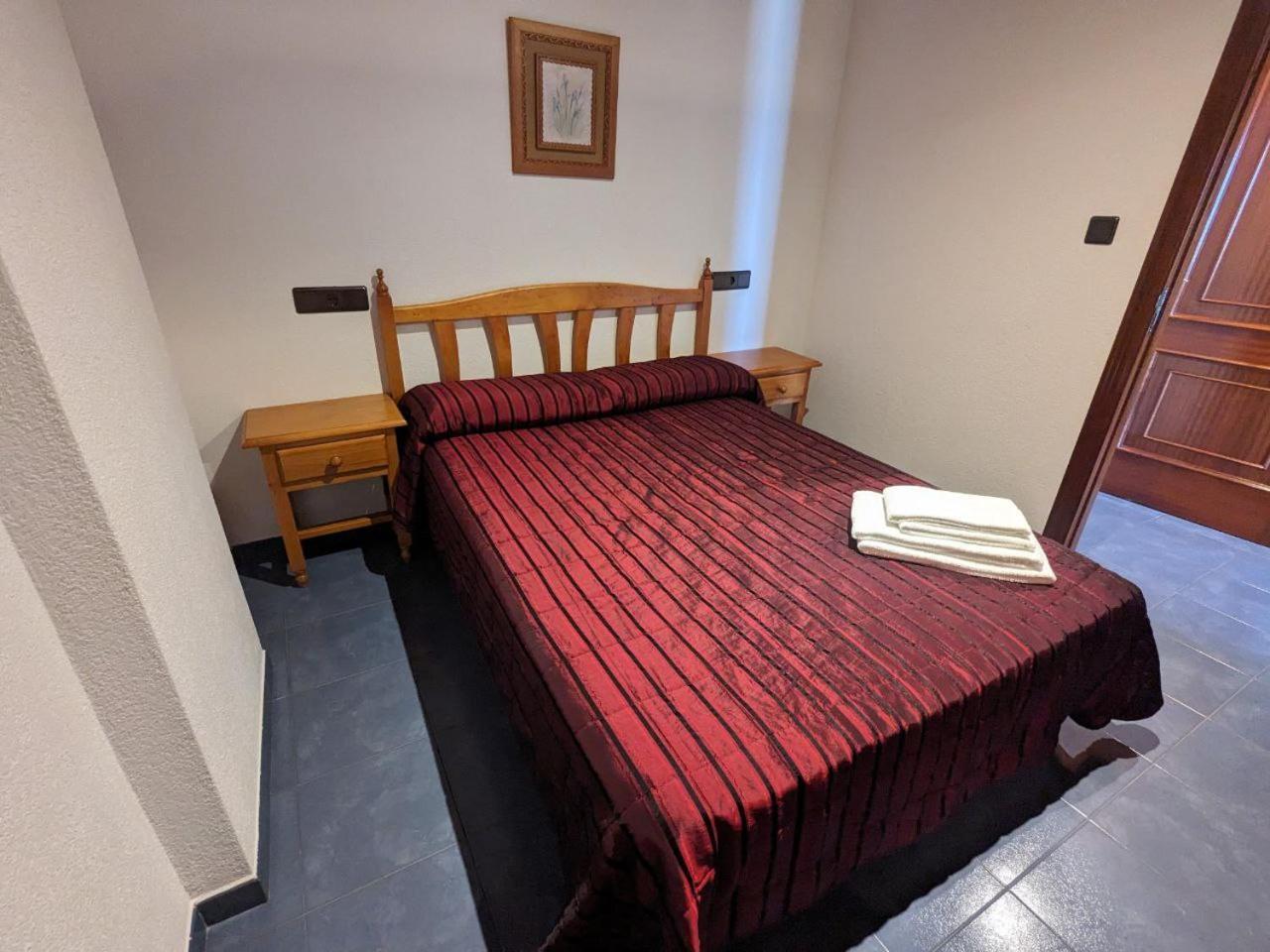 Hotel Vivienda Turistica Vacacional Maricarmen Arou Esterno foto
